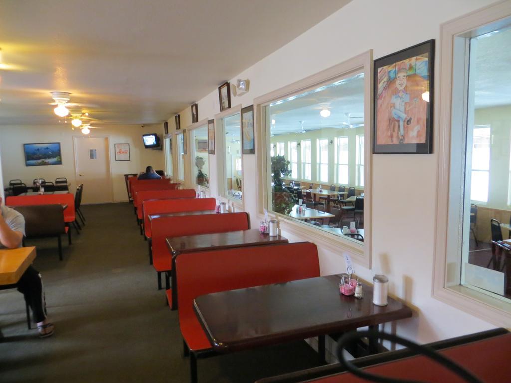 White Sands Inn, Marina, Bar & Grill Port Isabel Exterior foto